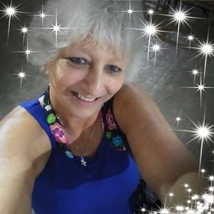 Meet your Posher, Deborah